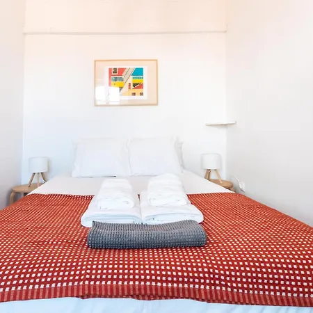 Beautiful House In Mouraria Apartment *