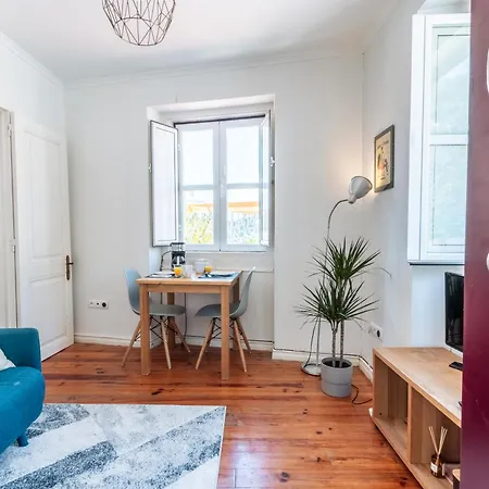 Apartment Beautiful House In Mouraria Lisbon