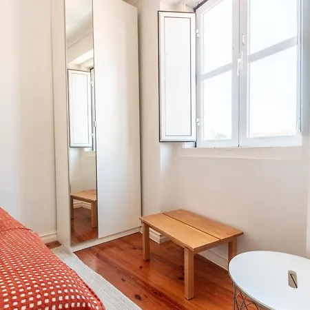Apartment Beautiful House In Mouraria Lisbon
